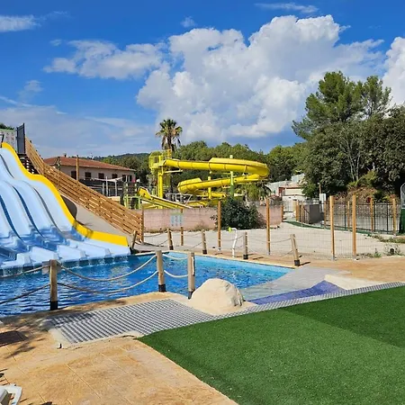 Kemping Mobil Confortable Avec Terrasse A - Api-1-52-1092 *